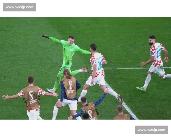 日本对决比利时激情碰撞展现世界杯经典瞬间足球历史之夜难忘对抗