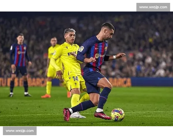 巴萨对阵拉科激情碰撞争夺西甲关键三分之夜巅峰对决悬念升级
