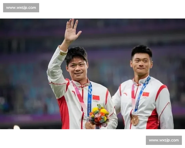 谢震业与苏炳添激烈对决谁将成为中国短跑新领军人物